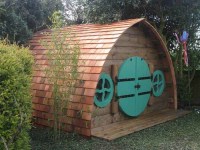 1484668953_detskij-derevjannyj-domik-10